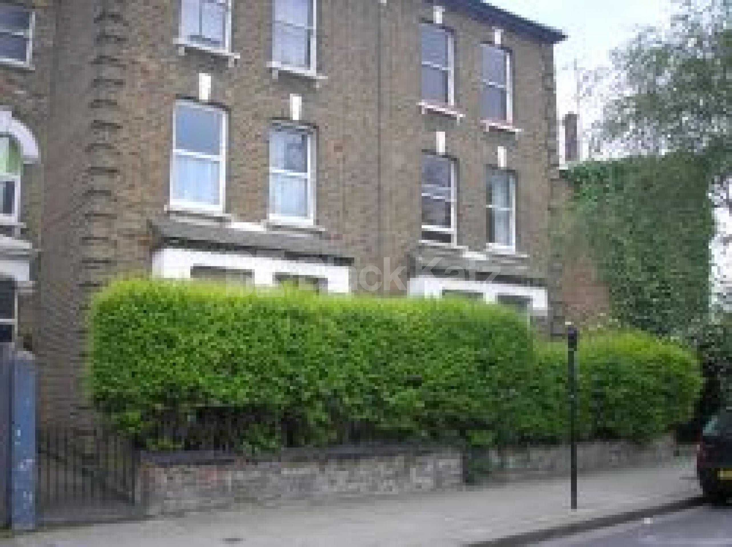 			REDUCED PRICE!!, 1 Bedroom, 1 bath, 1 reception Flat			 Burghley Road, KENTISH TOWN NW5 NW5
